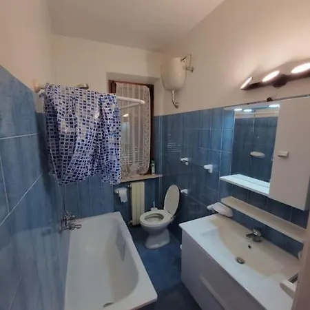 דירה Sirolo Central Apartment סירולו